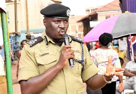 Police Beefs Up Security In Wandegeya Market New Vision Official