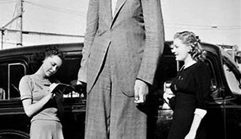 why is robert wadlow so tall