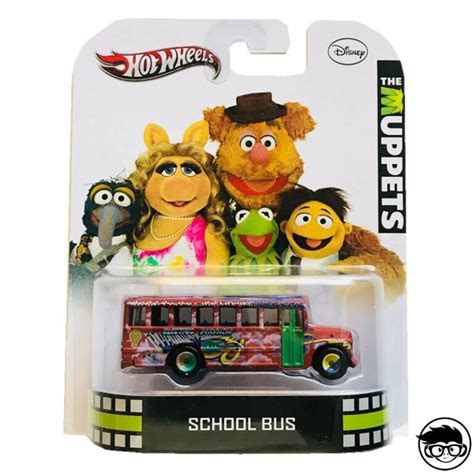Hot Wheels The Muppets School Bus Retro Entertainment 2013