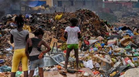 Novas Operadoras Começam Limpar Luanda Engolida Pelo Lixo Radio Angola