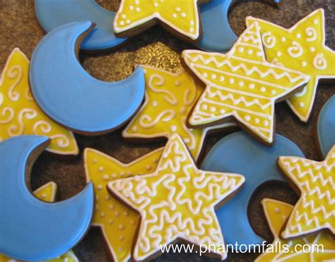 Moon And Star Cookies Star Cookies Baby Cookies Sugar Cookie Royal