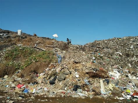 Ketika Gunung Sampah Mulai Erupsi Apa Yang Harus Dilakukan Mongabay
