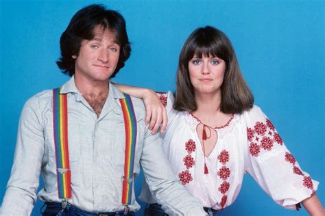 Robin Williams Alleged To Have Groped Mork And Mindy Costar Pam Dawber