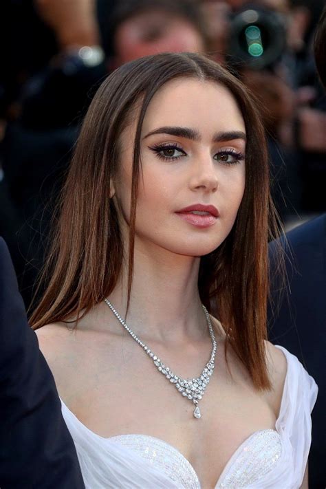 Lily Collins Natural Hair Color Lily Collins Lily Collins Hair