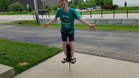 How To Use A Pogo Stick Youtube