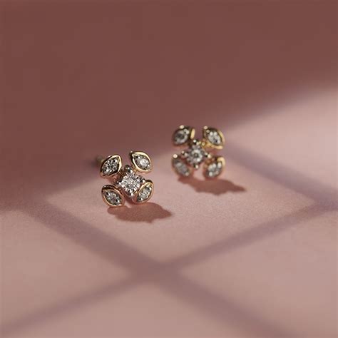 Jovial Diamond Stud Earrings Jewellery India Online