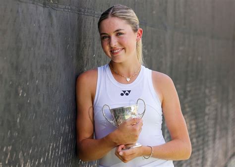 Five Things To Know About Mckinneys Liv Hovde Winner Of Wimbledon Girls Singles Title