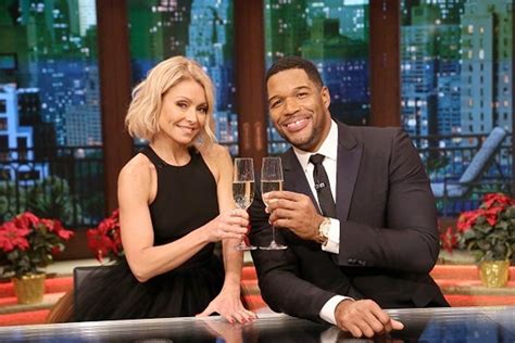 Kelly Ripa And Michael Strahan General Hospital Win Daytime Emmys