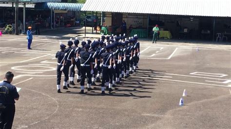 Download as docx, pdf, txt or read online from scribd. Kawad Kaki Kadet Polis Daerah SMK TFH 2019 - YouTube