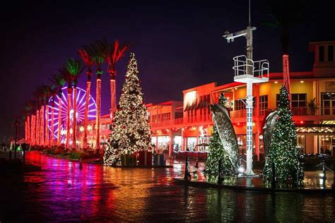 The Wharf In Orange Beach Alabama Shines For Christmas See The South