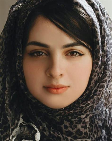 Pakistani Local Girls Pics Beautiful Hijab Beauty Girl Beautiful Eyes