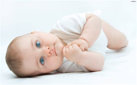 25 Cute Baby Pictures Collection
