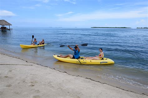 The 5 Best Beaches In Belize Sandy Point Resorts Belize Beach