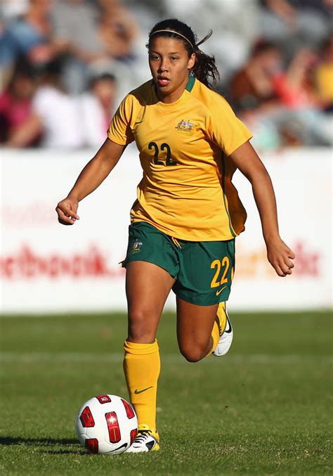 Emily's friend sam comes to the rescue by inviting her to thanksgiving with her crazy family. Sam Kerr Photos Photos - Australia v New Zealand - Zimbio