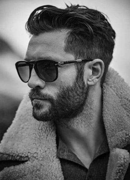 There is no doubt about the fact that this kind of hair is great for those who want something with extraordinary texture, and. Short Wavy Hair For Men - 70 Masculine Haircut Ideas