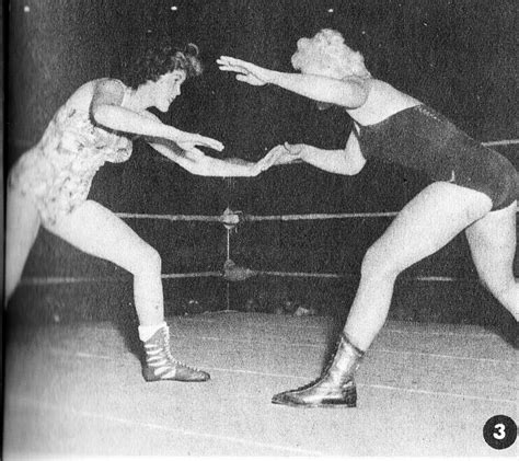 1956 Girl Wrestlers Issue 1 Womens Wrestling Wrestling