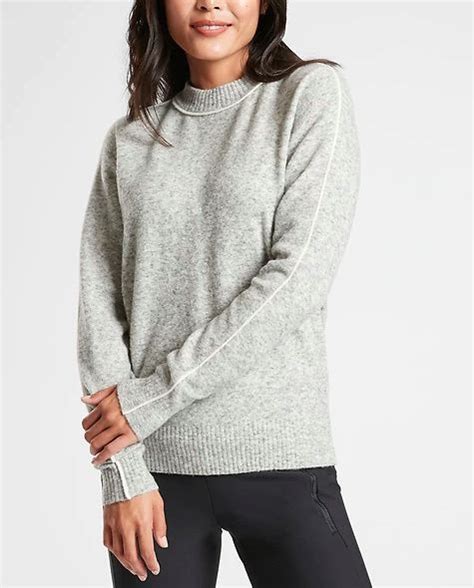 10 Best Merino Wool Sweaters For Women That Are Super Cozy And Cute