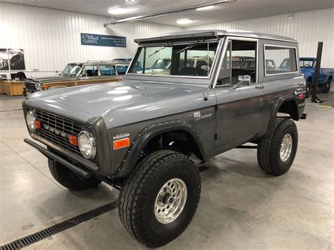 The bottom of this bronco looks very good with good floor pans and frame rails. 1970 Ford Bronco | 4-Wheel Classics/Classic Car, Truck ...