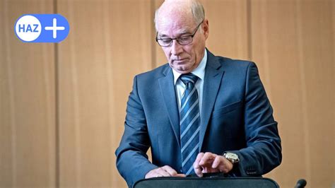 Sex Gegen Beförderung Ex Polizeichef Von Wolfsburg Zu Geldstrafe Verurteilt