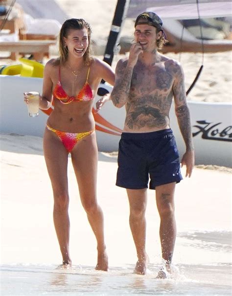 Justin Bieber And Hailey Baldwin Wear Sexy Swimwear In Turks And Caicos
