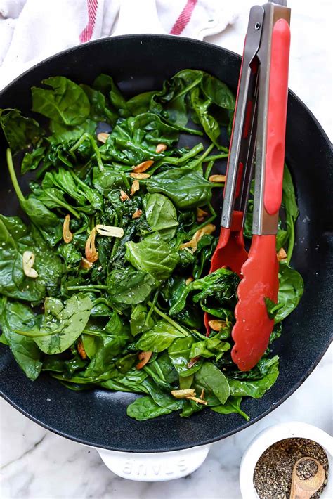 Sauteéd Spinach With Garlic Healthy Side Dish Recipe
