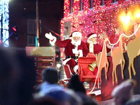 Santa Claus Parades Ready To Roll Across The Region Cornwall Standard