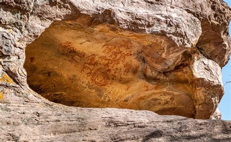 Bhimbetka Rock Shelters And Cave Paintings Bhimbetka Timings History