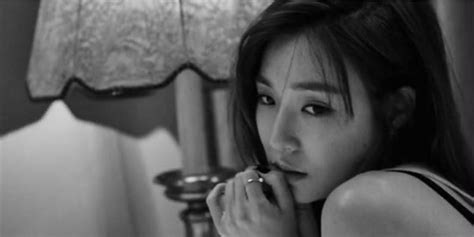 Check Out Snsd Tiffany S Lovely Pictures From 1st Look Magazine