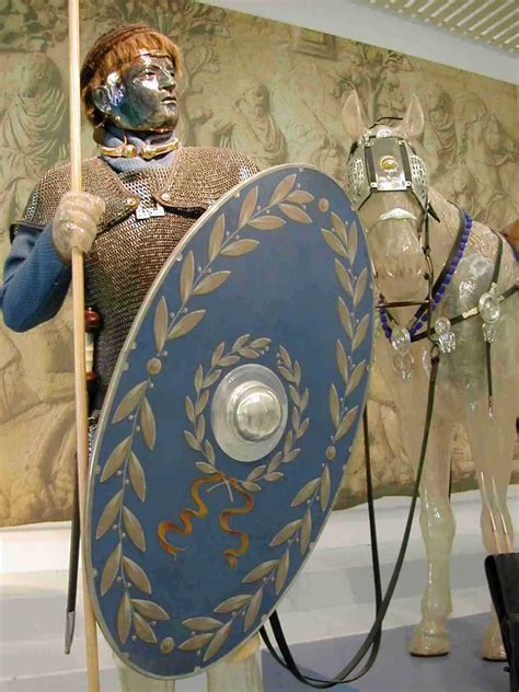 Los Escudos De Los Legionarios Del Imperio Romano