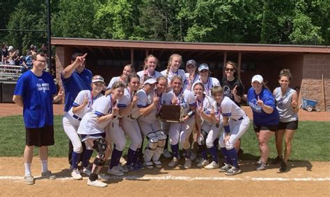 Wagner Villa Hold Off Franklin For D10 Class 4a Softball Championship