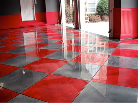 Concrete garage floor epoxy installation. #1 Metallic Epoxy Flooring Expert in Port Orange | Kwekel Painting