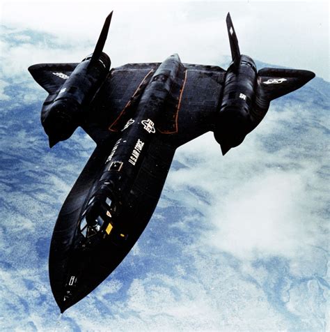 The Sr 71 Spy Plane Was So Fast It Outran Every Missile Fired At It Warrior Maven Sr 71