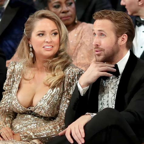 Quién Es La Misteriosa Y Voluptuosa Mujer Que Acompañó A Ryan Gosling A Los Oscar Infobae