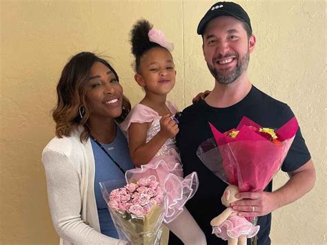 serena williams husband alexis ohanian shares a picture of his daughter olympia angry at him