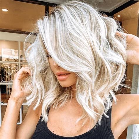 Honey blonde hair hair color balayage haircolor fall blonde hair color honey balayage blonde highlights. Top 20 Short Blonde Hair Color Ideas for a Chic Look in ...