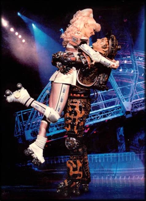 Nina Pressing Pearl And Paul Whitaker Rusty In Starlight Express