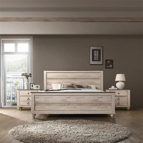 Roundhill Furniture Imerland Contemporary 3 Piece Bedroom