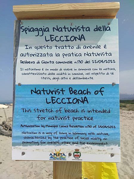 Taglio Del Nastro Per La Spiaggia Naturista Attualit Viareggio