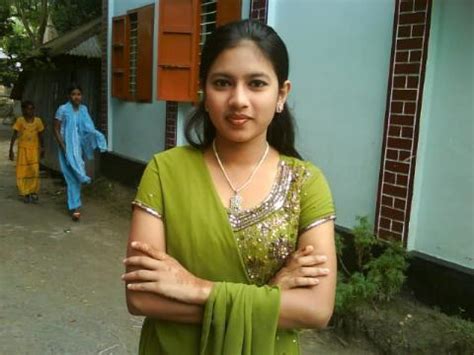 Desi Indian Girls Desi Indian Bhabhi In Tight Salwar Kameez And