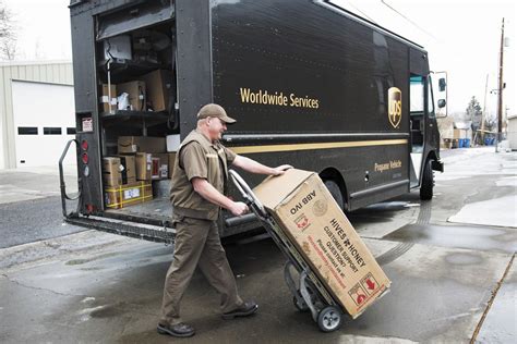 Local Ups Branch Has Drivers With 25 Years Of Experience Local News