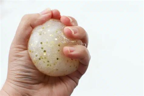Easy Slime With Borax And Glue Savvy Saving Couple