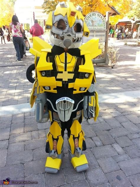Diy optimus prime transformer costume | brilliant little ideas. Transformer Bumblebee Costume | Mind Blowing DIY Costumes - Photo 2/4
