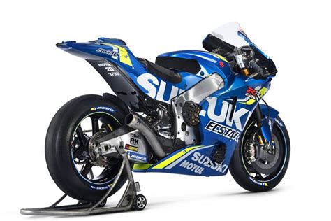 Yamaha yzr m1 motogp custom decals logo set r1 r6 sticker kit. MotoGP 2018, ecco la nuova Suzuki GSX-RR - La Gazzetta ...