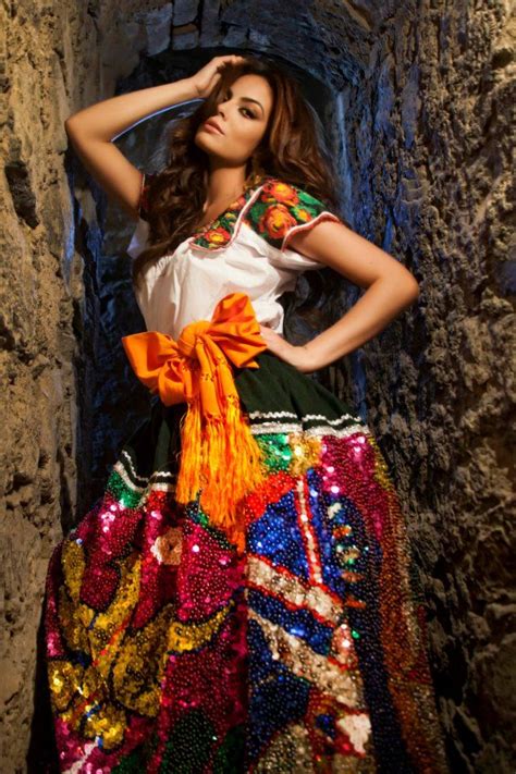 Jimena ximena navarrete rosete (born february 22, 1988) is a mexican actress, tv host, model and beauty queen who won miss universe 2010. Ximena Navarrete, miss universe 2010. | Beautiful faces | Pinterest | Ximena navarrete, México y ...