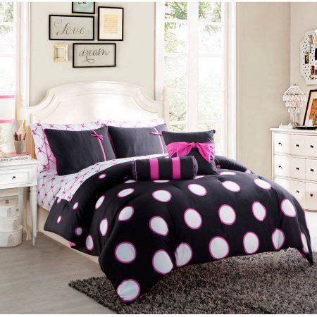 Black And Pink Bedding With White Polka Dots