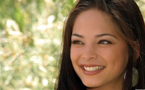 Kristin Kreuk Hd Wallpapers Pictures Images