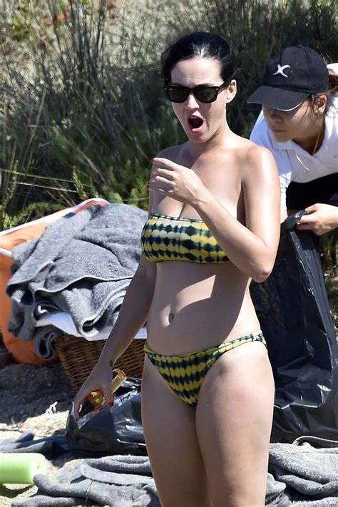 Katy Perry Bikini Photos Beach In Italy 8 3 2016 CelebMafia