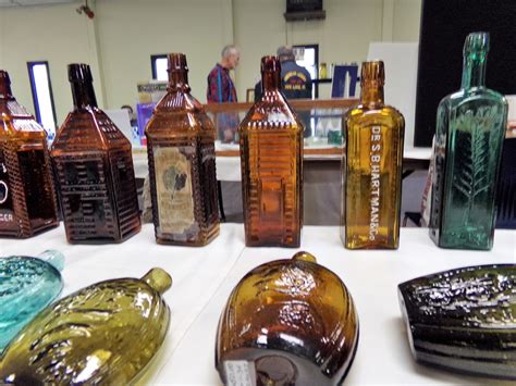 Upcoming Bottle Show | Collectors Weekly
