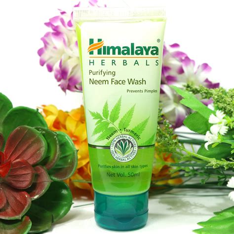 Himalaya Herbals Purifying Neem Face Wash Review Swatches