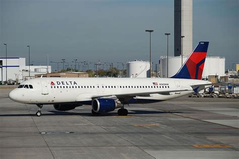 Delta Air Lines Airbus A320 212 N365nw At Salt Lake City International